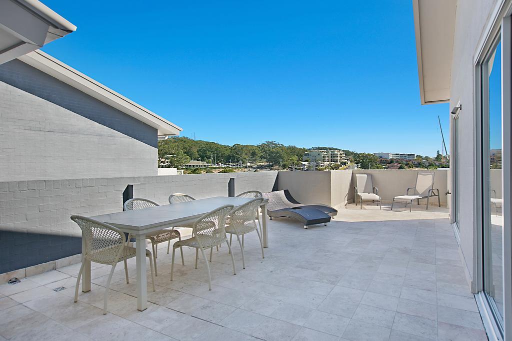 Mantra Nelson Bay Apartment Exterior photo